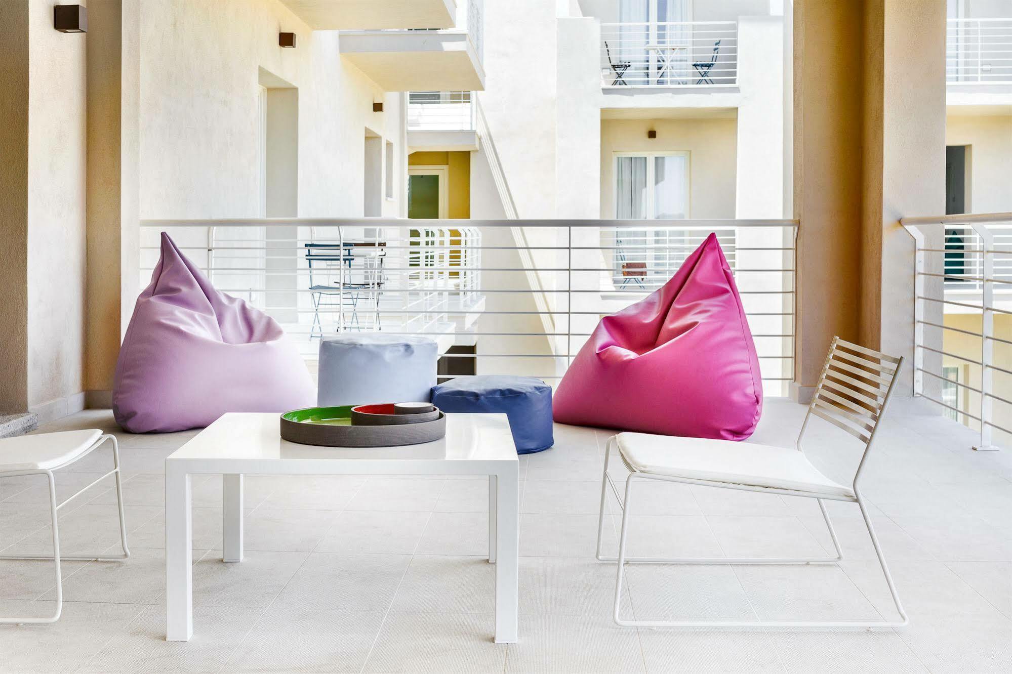 Felix Hotels - Hotel Residence Porto San Paolo Порто-Сан-Паоло Экстерьер фото